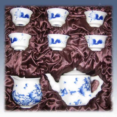 产品关键词:青花陶瓷茶具,商务礼品陶瓷茶具,精品陶瓷功夫茶具